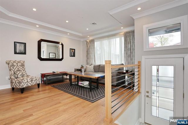 414 Lawton Avenue, Cliffside Park, NJ 07010