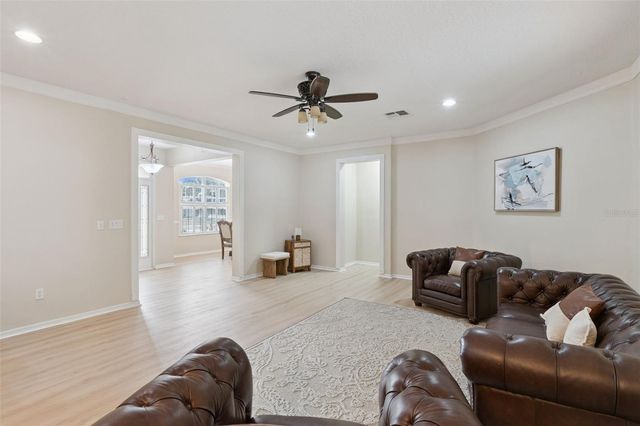 422 SANDRINGHAM COURT, Winter Springs, FL 32708