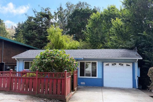 652 Rockaway Beach Avenue, Pacifica, CA 94044