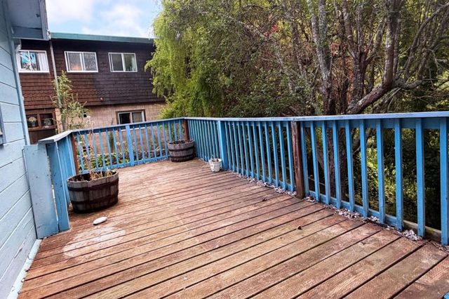 652 Rockaway Beach Avenue, Pacifica, CA 94044