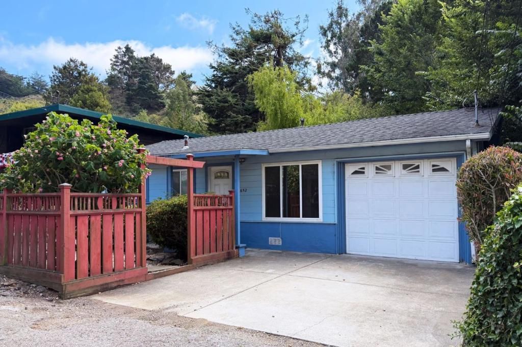 652 Rockaway Beach Avenue, Pacifica, CA 94044