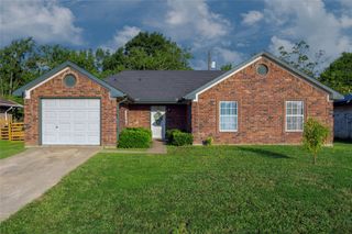501 Phillips Circle, Kaufman, TX 75142