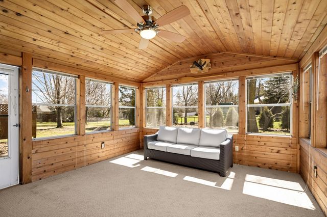 13004 Highpoint Curve, Burnsville, MN 55337