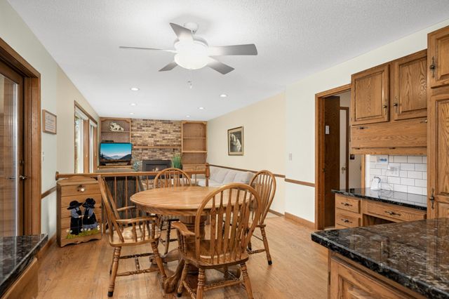 13004 Highpoint Curve, Burnsville, MN 55337