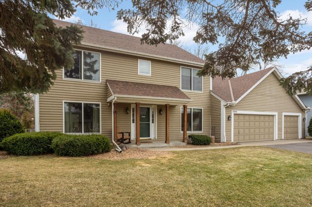 13004 Highpoint Curve, Burnsville, MN 55337