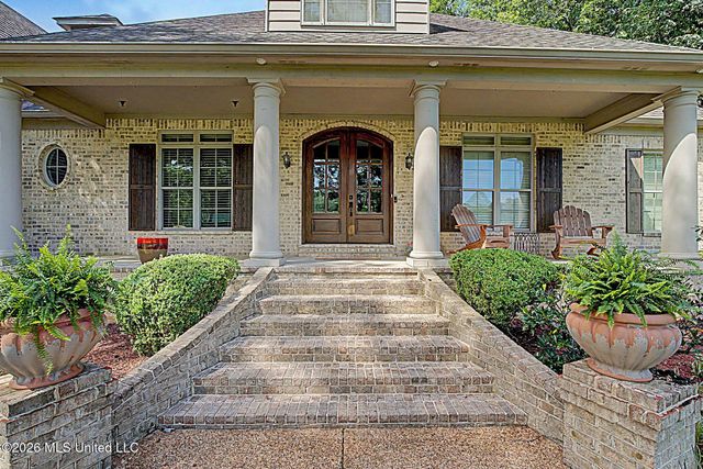 1595 Southern Ridge Trail, Olive Branch, MS 38654