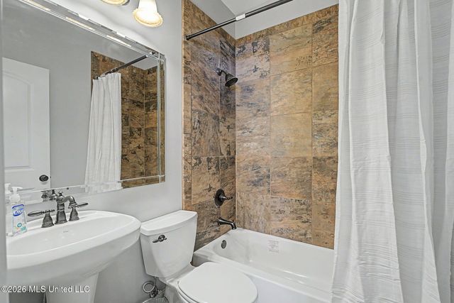 1595 Southern Ridge Trail, Olive Branch, MS 38654