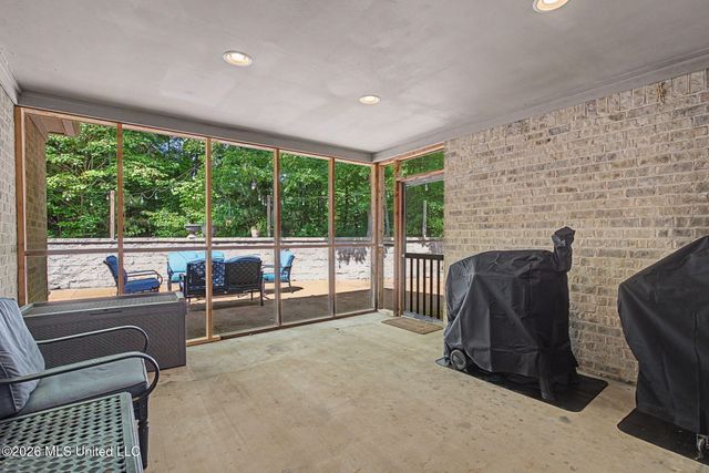 1595 Southern Ridge Trail, Olive Branch, MS 38654
