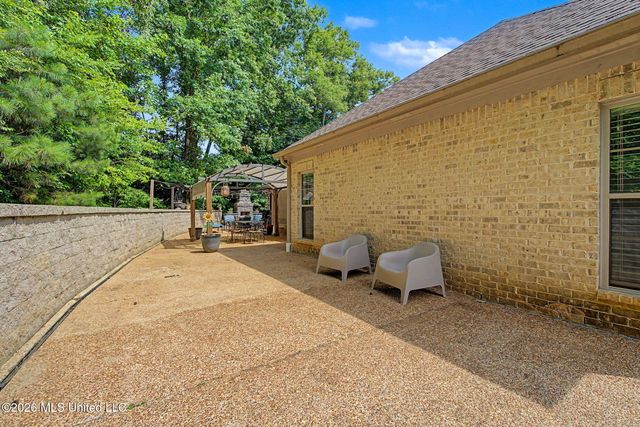 1595 Southern Ridge Trail, Olive Branch, MS 38654