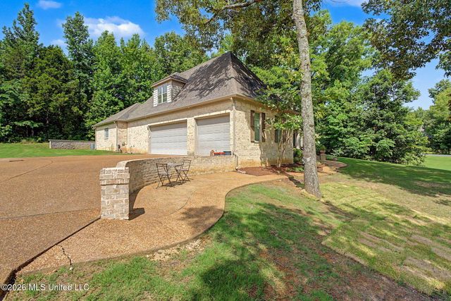 1595 Southern Ridge Trail, Olive Branch, MS 38654