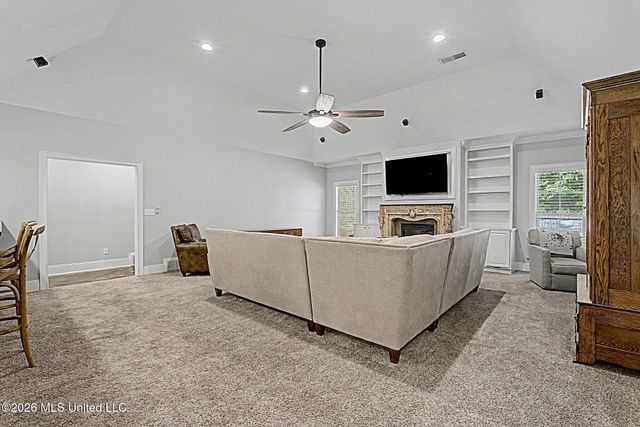 1595 Southern Ridge Trail, Olive Branch, MS 38654