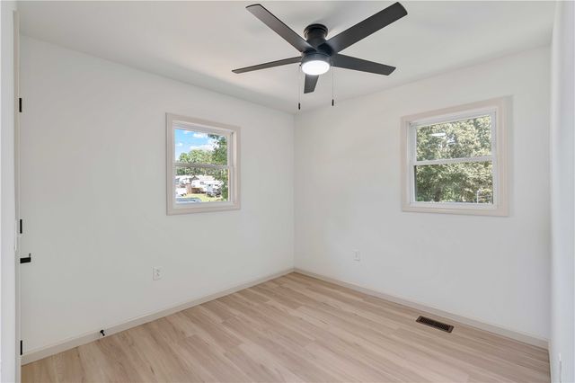 1203 Andersonville Road, Townville, SC 29689