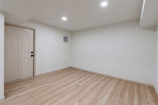 1203 Andersonville Road, Townville, SC 29689