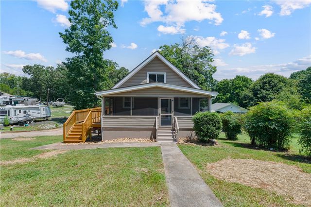 1203 Andersonville Road, Townville, SC 29689