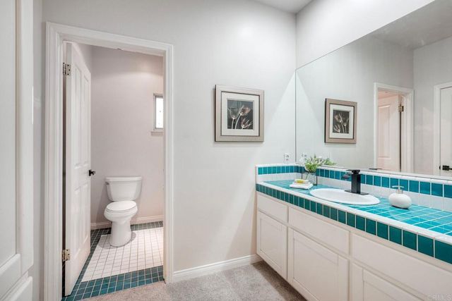 2039 E Mission Road, Fallbrook, CA 92028