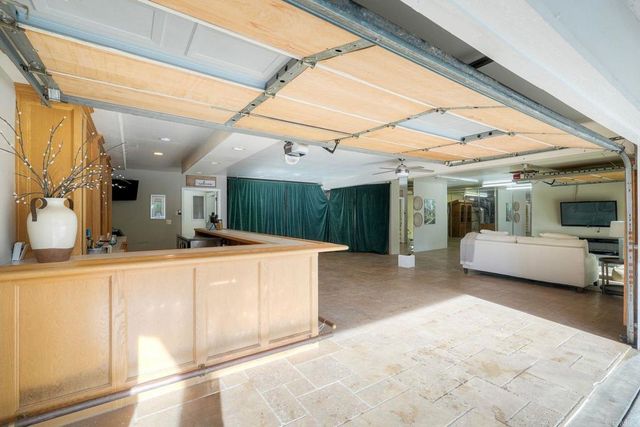 2039 E Mission Road, Fallbrook, CA 92028