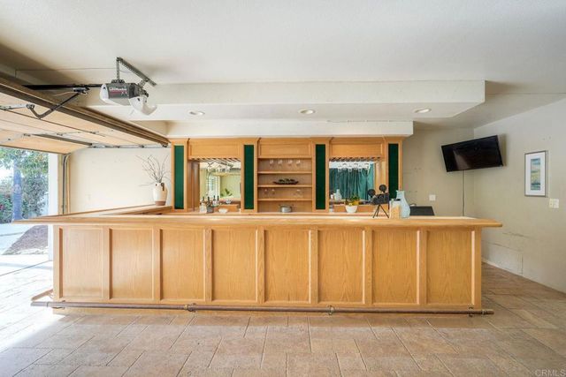 2039 E Mission Road, Fallbrook, CA 92028
