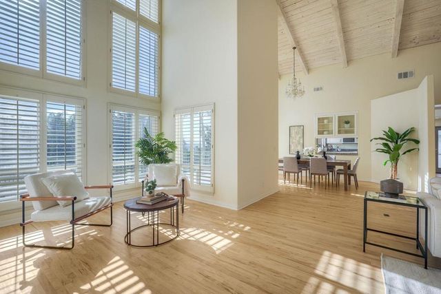 2039 E Mission Road, Fallbrook, CA 92028