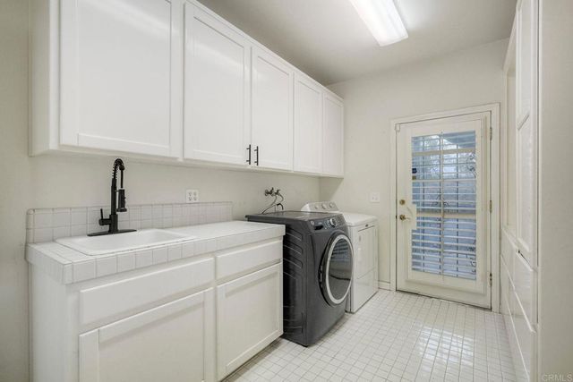 2039 E Mission Road, Fallbrook, CA 92028