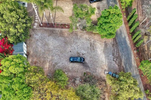 2039 E Mission Road, Fallbrook, CA 92028