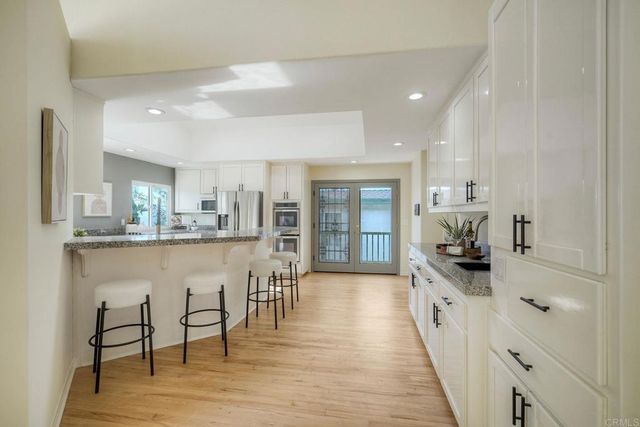 2039 E Mission Road, Fallbrook, CA 92028