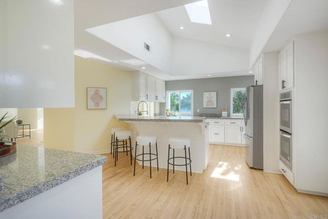 2039 E Mission Road, Fallbrook, CA 92028