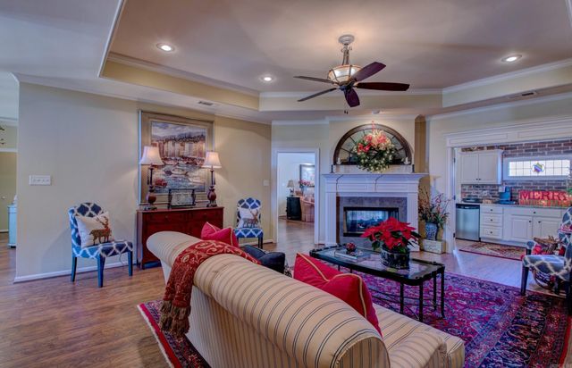 125 Mohawk Dr, Maumelle, AR 72113