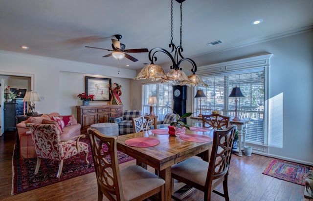 125 Mohawk Dr, Maumelle, AR 72113