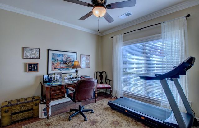 125 Mohawk Dr, Maumelle, AR 72113