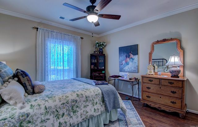 125 Mohawk Dr, Maumelle, AR 72113