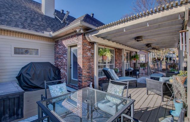 125 Mohawk Dr, Maumelle, AR 72113