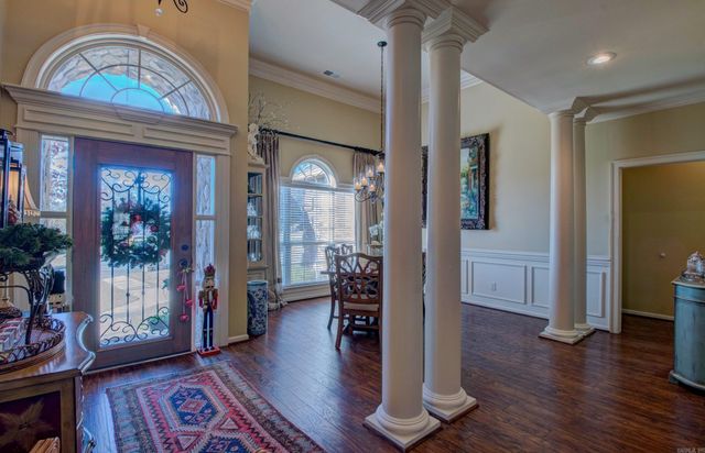 125 Mohawk Dr, Maumelle, AR 72113