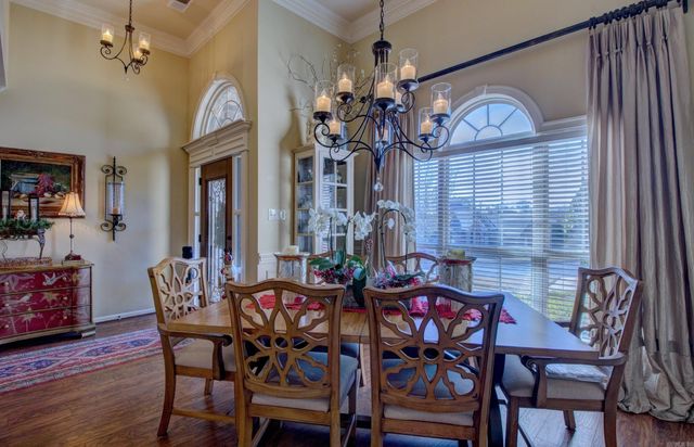 125 Mohawk Dr, Maumelle, AR 72113