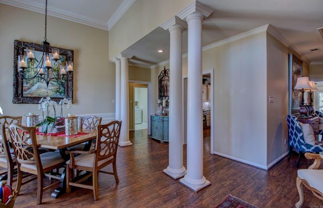 125 Mohawk Dr, Maumelle, AR 72113