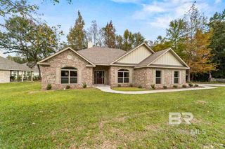 9477 Marchand Avenue, Daphne, AL 36526