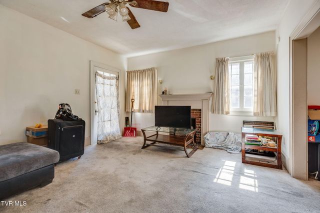 722 Holston Street, Kingsport, TN 37660