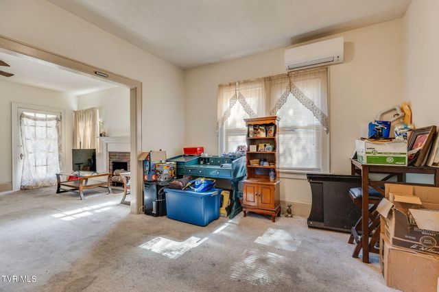 722 Holston Street, Kingsport, TN 37660