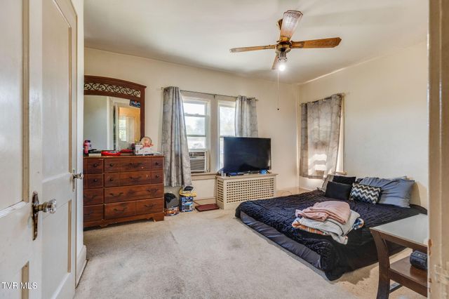 722 Holston Street, Kingsport, TN 37660