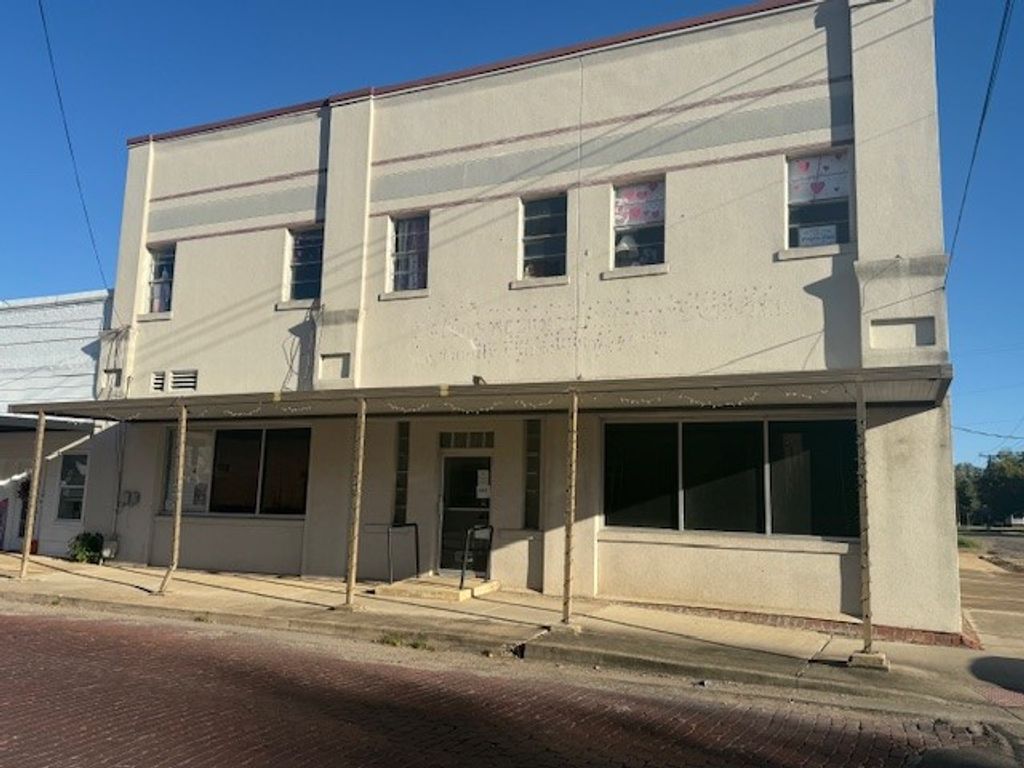 181 E Dallas Avenue, Cooper, TX 75432