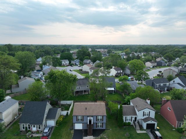 6034 Harrison Street, Merrillville, IN 46410