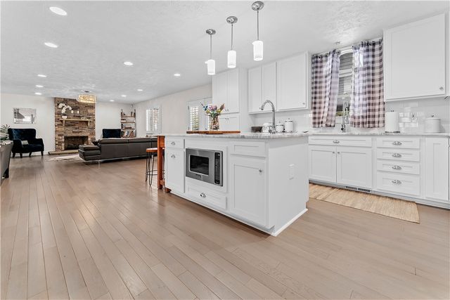 139 Heritage Hills Rd, South Union Twp, PA 15401