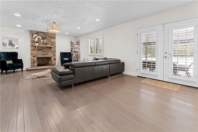 139 Heritage Hills Rd, South Union Twp, PA 15401