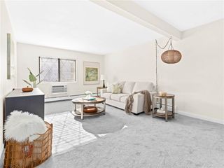 132 Hoffman Avenue 207, Cranston, RI 02920