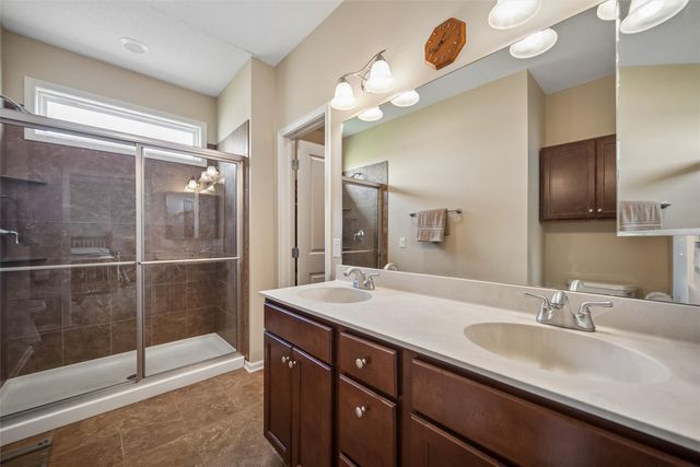 931 15th Avenue SE, Altoona, IA 50009