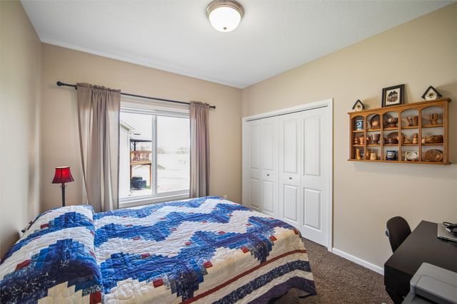 931 15th Avenue SE, Altoona, IA 50009