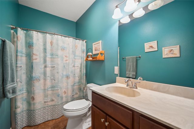 931 15th Avenue SE, Altoona, IA 50009