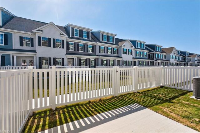 4908 Apricot WAY, Chesapeake, VA 23321