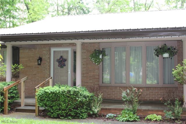 4110 Paris Avenue SE, Minerva, OH 44657