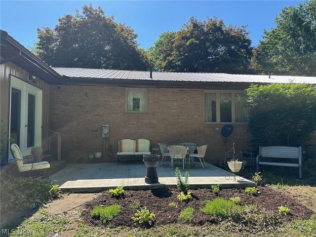 4110 Paris Avenue SE, Minerva, OH 44657