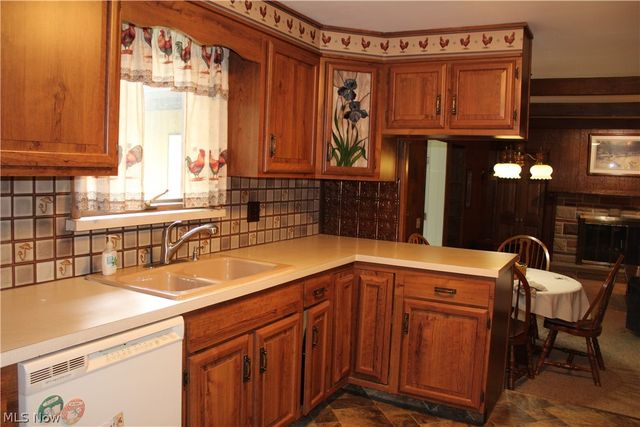 4110 Paris Avenue SE, Minerva, OH 44657